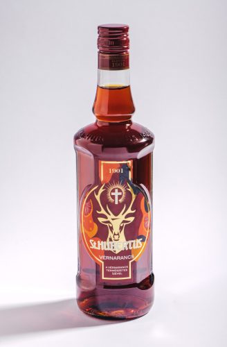 St. Hubertus Vérnarancs 32% 0,5 liter